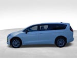 2027 Chrysler Pacifica PACIFICA SELECT AWD