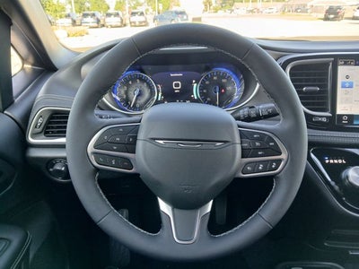 2027 Chrysler Pacifica PACIFICA SELECT AWD
