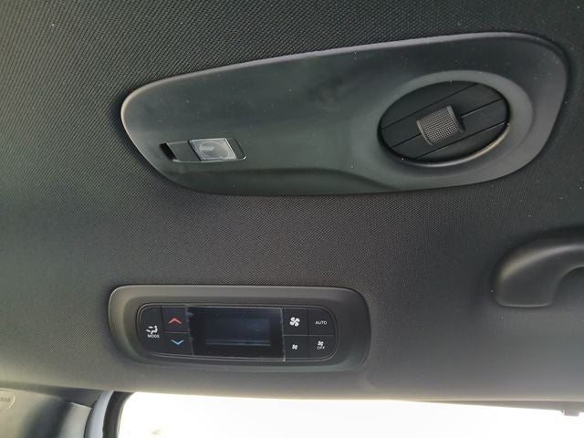 2027 Chrysler Pacifica PACIFICA SELECT AWD
