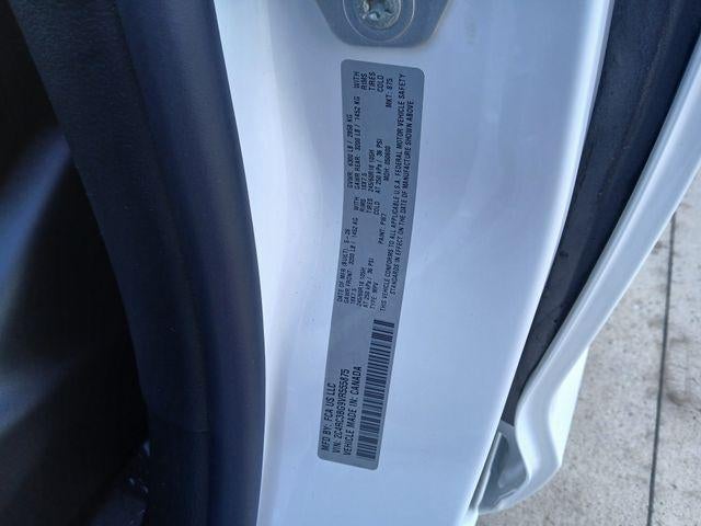 2027 Chrysler Pacifica PACIFICA SELECT AWD