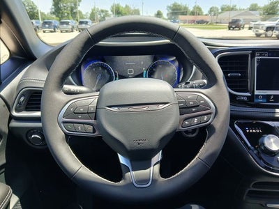 2027 Chrysler Pacifica PACIFICA SELECT AWD