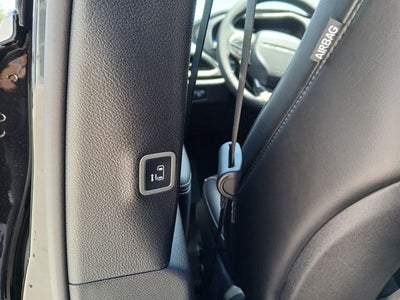 2027 Chrysler Pacifica PACIFICA SELECT AWD