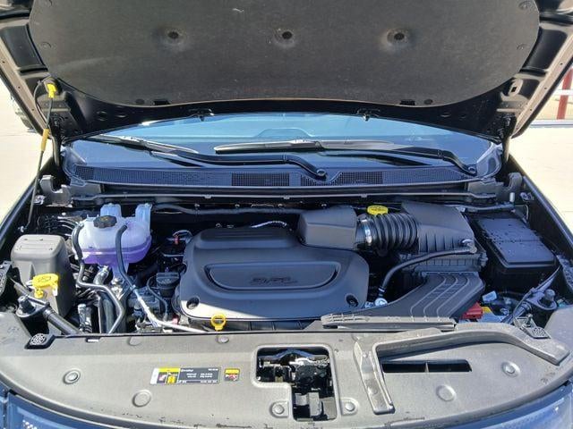 2027 Chrysler Pacifica PACIFICA SELECT AWD