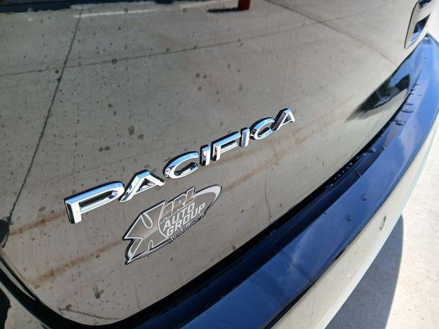 2027 Chrysler Pacifica PACIFICA SELECT AWD
