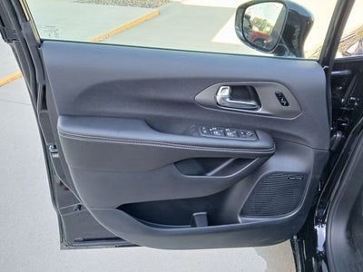 2027 Chrysler Pacifica PACIFICA LIMITED AWD