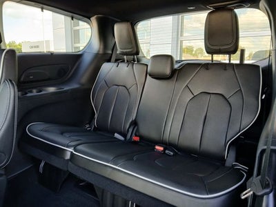 2027 Chrysler Pacifica PACIFICA LIMITED AWD