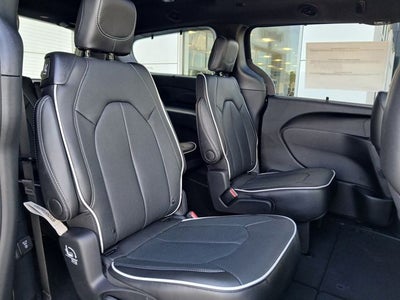 2027 Chrysler Pacifica PACIFICA LIMITED AWD