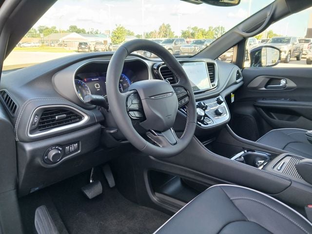 2027 Chrysler Pacifica PACIFICA LIMITED AWD