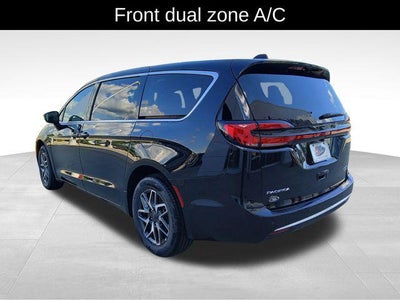 2027 Chrysler Pacifica PACIFICA LIMITED AWD