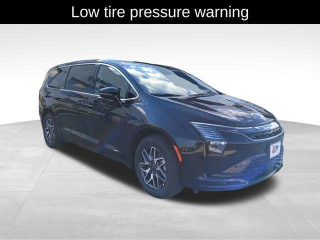 2027 Chrysler Pacifica PACIFICA LIMITED AWD