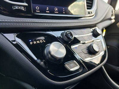 2027 Chrysler Pacifica PACIFICA LIMITED AWD