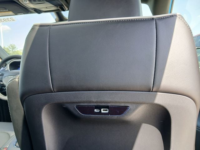 2027 Chrysler Pacifica PACIFICA LIMITED AWD