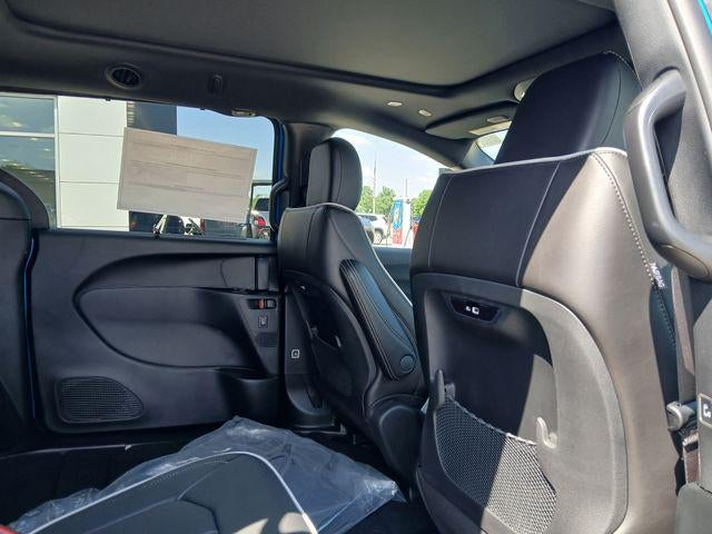 2027 Chrysler Pacifica PACIFICA LIMITED AWD