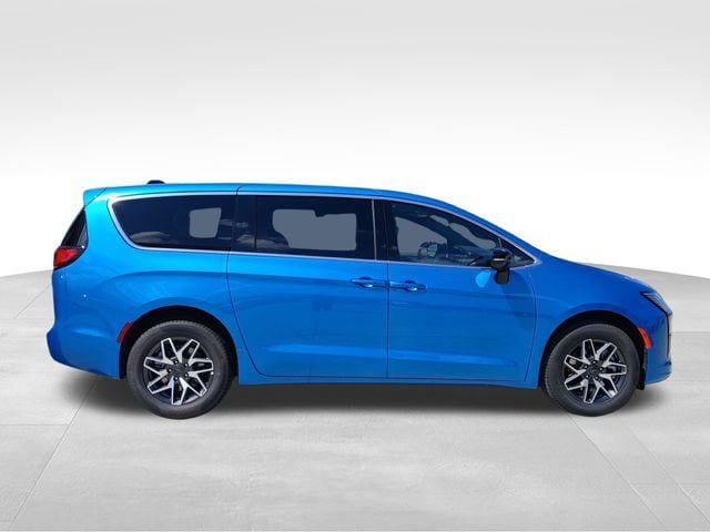 2027 Chrysler Pacifica PACIFICA LIMITED AWD