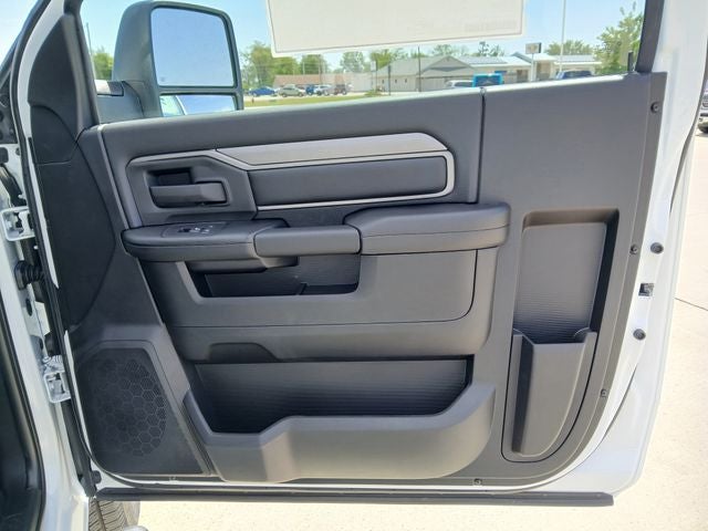 2026 RAM Ram 3500 RAM 3500 TRADESMAN REGULAR CAB 4X4 8' BOX