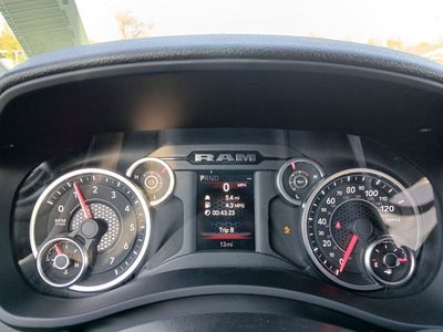 2026 RAM Ram 3500 RAM 3500 TRADESMAN CREW CAB 4X4 6'4' BOX
