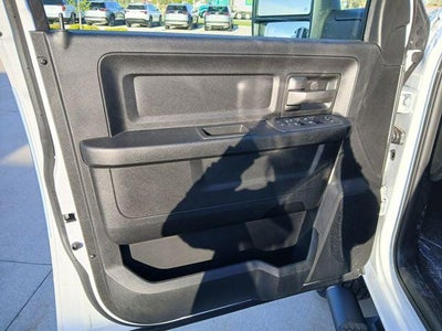 2026 RAM Ram 3500 RAM 3500 TRADESMAN CREW CAB 4X4 6'4' BOX