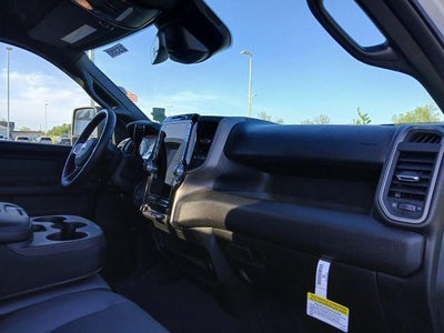 2026 RAM Ram 3500 RAM 3500 TRADESMAN CREW CAB 4X4 6'4' BOX