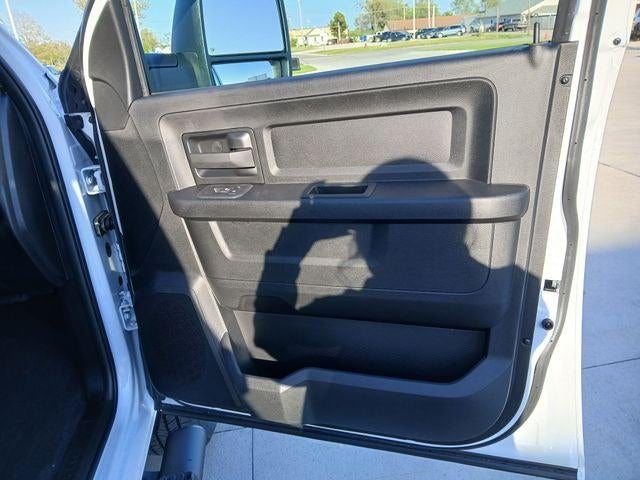 2026 RAM Ram 3500 RAM 3500 TRADESMAN CREW CAB 4X4 6'4' BOX