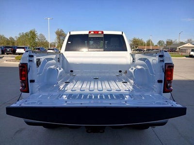 2026 RAM Ram 3500 RAM 3500 TRADESMAN CREW CAB 4X4 6'4' BOX
