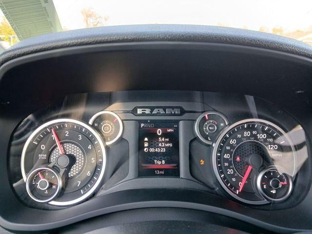 2026 RAM Ram 3500 RAM 3500 TRADESMAN CREW CAB 4X4 6'4' BOX