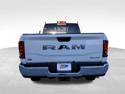 2026 RAM Ram 3500 RAM 3500 TRADESMAN CREW CAB 4X4 6'4' BOX