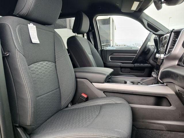 2026 RAM Ram 3500 RAM 3500 BIG HORN CREW CAB 4X4 6'4' BOX