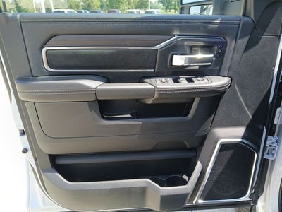 2025 RAM Ram 3500 RAM 3500 LARAMIE CREW CAB 4X4 6'4' BOX