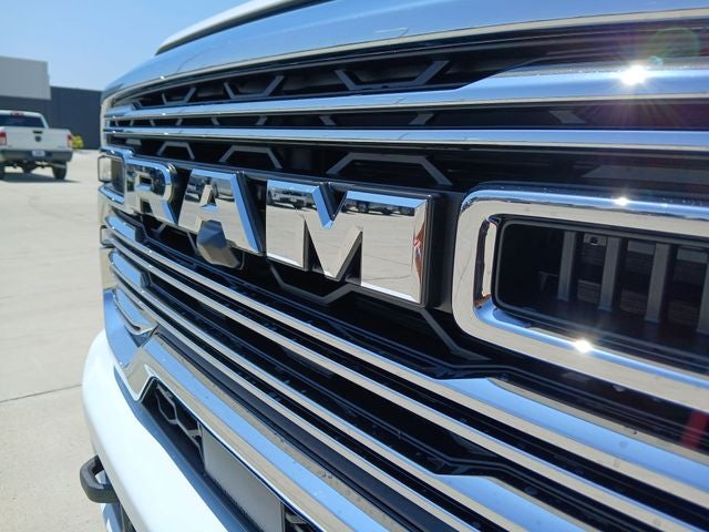 2025 RAM Ram 3500 RAM 3500 LARAMIE CREW CAB 4X4 6'4' BOX