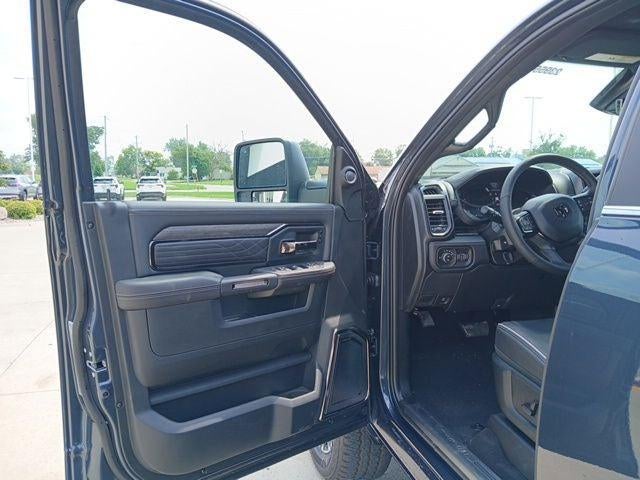 2026 RAM 2500 RAM 2500 LIMITED CREW CAB 4X4 6'4' BOX