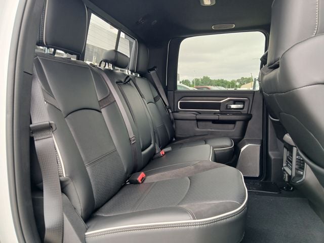 2026 RAM Ram 3500 RAM 3500 LARAMIE CREW CAB 4X4 8' BOX