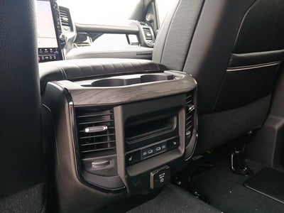 2026 RAM 3500 RAM 3500 LIMITED CREW CAB 4X4 8' BOX