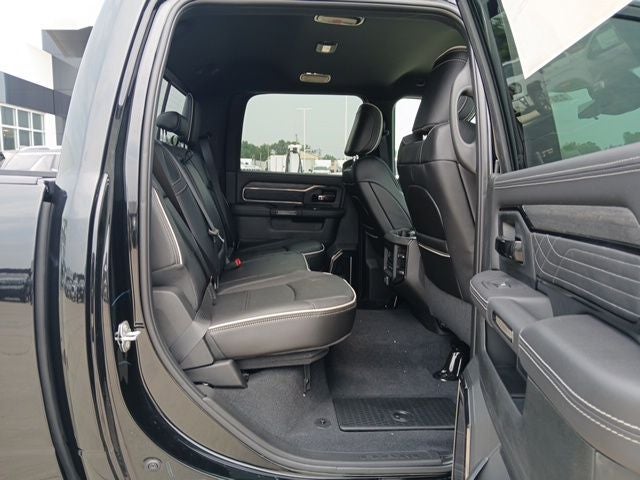 2026 RAM 3500 RAM 3500 LIMITED CREW CAB 4X4 8' BOX