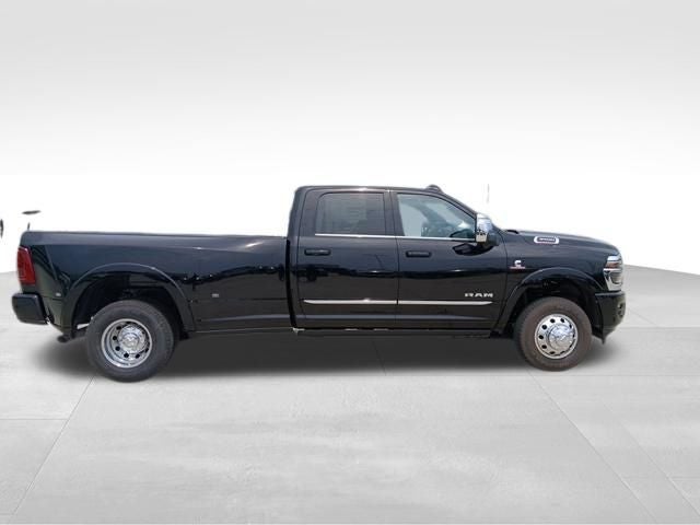2026 RAM 3500 RAM 3500 LIMITED CREW CAB 4X4 8' BOX
