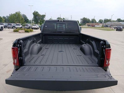 2026 RAM 3500 RAM 3500 LIMITED CREW CAB 4X4 8' BOX