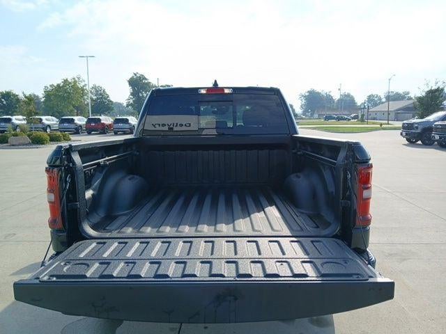 2026 RAM 1500 Big Horn Crew Cab 4x4 5'7' Box