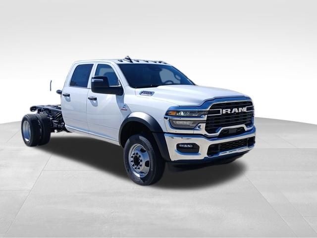2026 RAM Ram 5500 Chassis Cab RAM 5500 TRADESMAN CHASSIS CREW CAB 4X4 60' CA