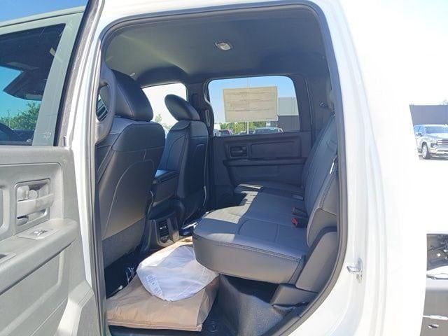 2026 RAM Ram 5500 Chassis Cab RAM 5500 TRADESMAN CHASSIS CREW CAB 4X4 60' CA