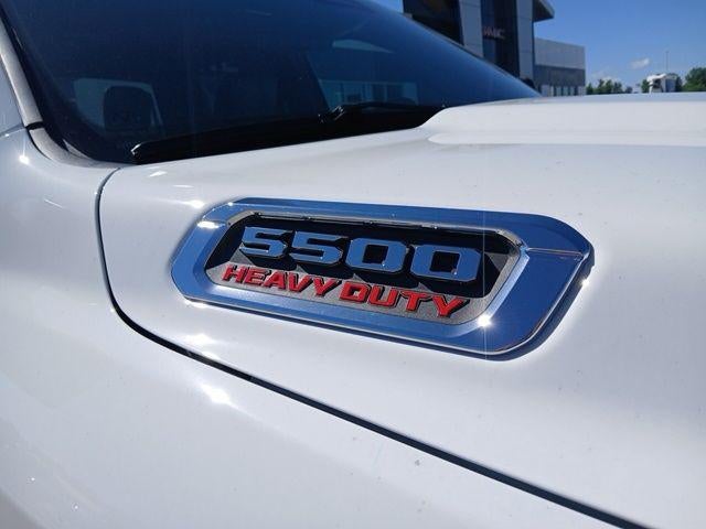 2026 RAM Ram 5500 Chassis Cab RAM 5500 TRADESMAN CHASSIS CREW CAB 4X4 60' CA