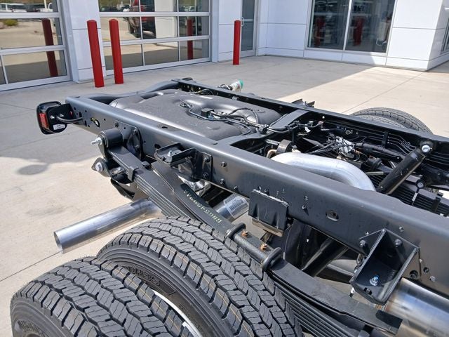 2026 RAM Ram 5500 Chassis Cab RAM 5500 TRADESMAN CHASSIS CREW CAB 4X4 60' CA