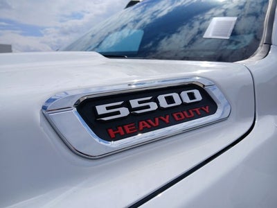 2026 RAM Ram 5500 Chassis Cab RAM 5500 TRADESMAN CHASSIS CREW CAB 4X4 60' CA
