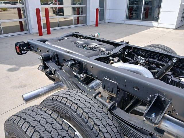 2026 RAM Ram 5500 Chassis Cab RAM 5500 TRADESMAN CHASSIS CREW CAB 4X4 60' CA