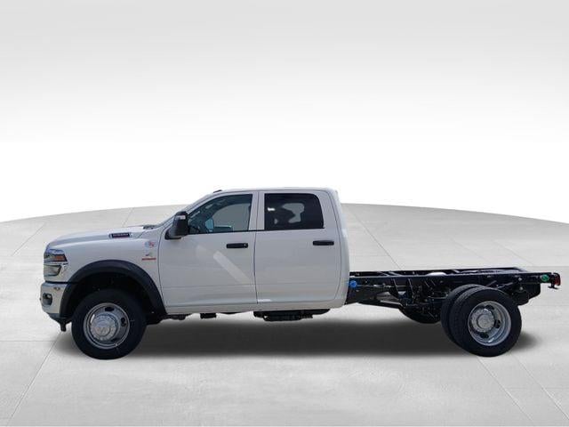 2026 RAM Ram 5500 Chassis Cab RAM 5500 TRADESMAN CHASSIS CREW CAB 4X4 60' CA
