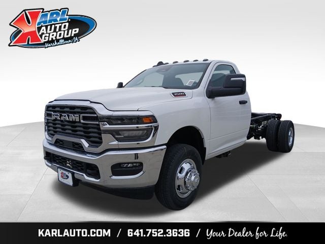 2026 RAM Ram 3500 Chassis Cab RAM 3500 TRADESMAN CHASSIS REGULAR CAB 4X4 84' CA