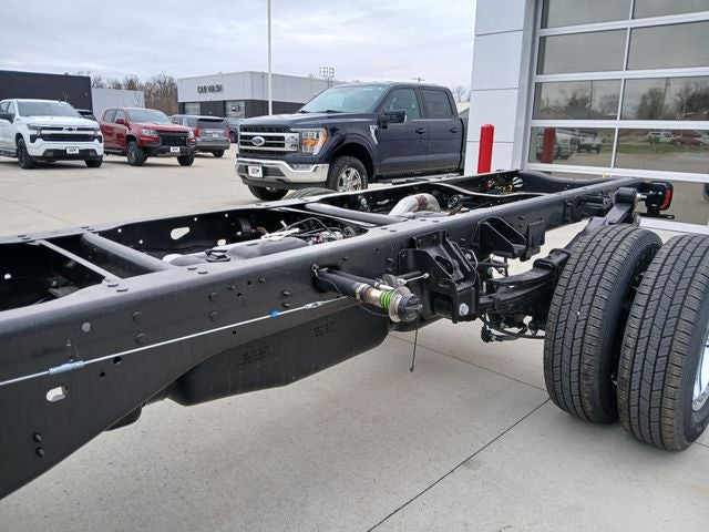 2026 RAM Ram 3500 Chassis Cab RAM 3500 TRADESMAN CHASSIS REGULAR CAB 4X4 84' CA