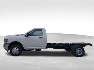 2026 RAM Ram 3500 Chassis Cab RAM 3500 TRADESMAN CHASSIS REGULAR CAB 4X4 84' CA