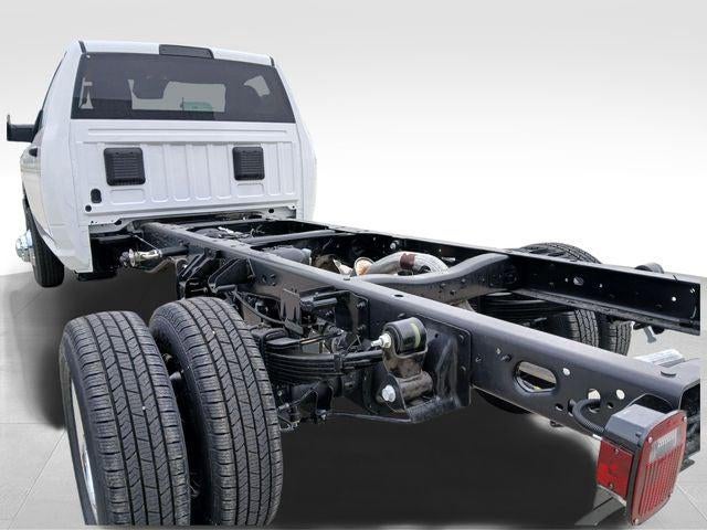 2026 RAM Ram 3500 Chassis Cab RAM 3500 TRADESMAN CHASSIS REGULAR CAB 4X4 84' CA