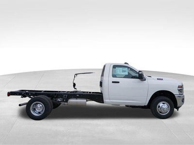 2026 RAM Ram 3500 Chassis Cab RAM 3500 TRADESMAN CHASSIS REGULAR CAB 4X4 84' CA