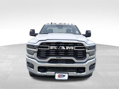2026 RAM Ram 3500 Chassis Cab RAM 3500 TRADESMAN CHASSIS REGULAR CAB 4X4 84' CA
