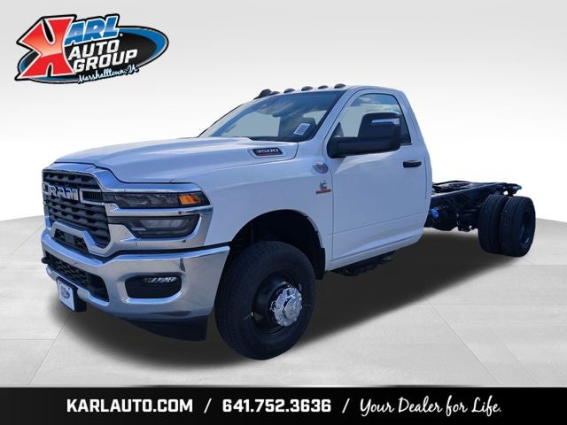 2026 RAM Ram 3500 Chassis Cab RAM 3500 TRADESMAN CHASSIS REGULAR CAB 4X4 84' CA